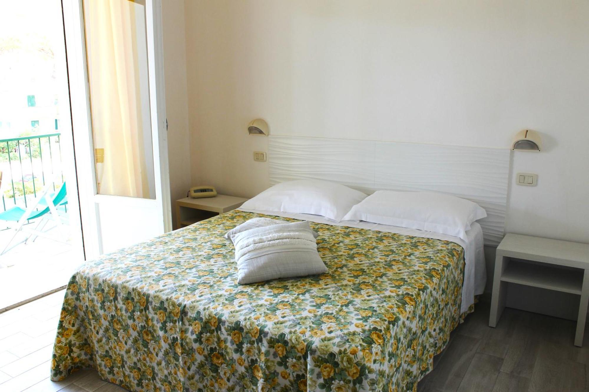 Residence Delle Nazioni Principina a Mare Exterior photo