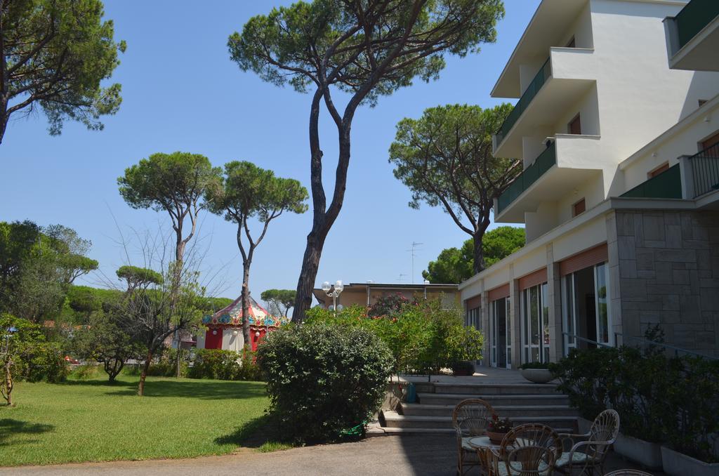 Residence Delle Nazioni Principina a Mare Exterior photo